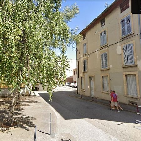 Les Graveurs - Bourgoin-Jallieu - City Center Dış mekan fotoğraf